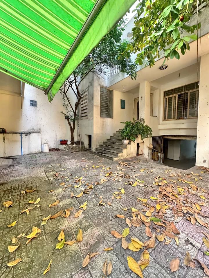 Nhà phố tại TTTM Vạn Hạnh, Quận 10, 452m² giá 105 tỷ - Đầu tư sinh lời ngay!