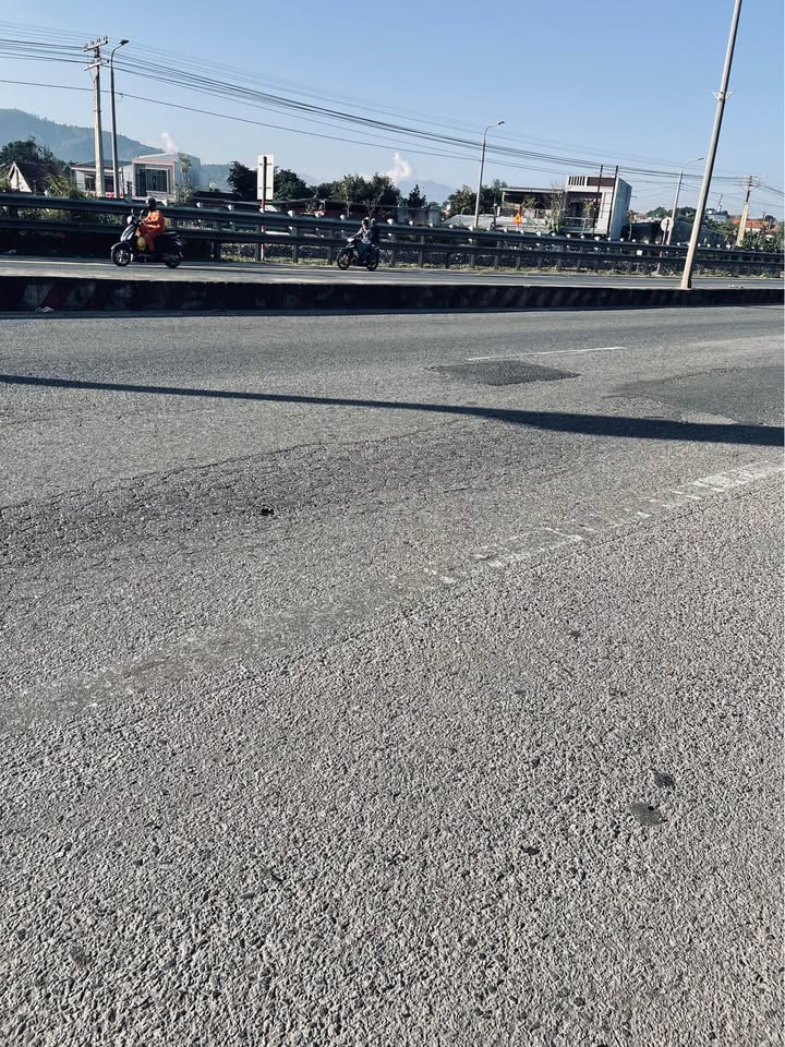 Đất mặt tiền Trường Chinh, Quận Cẩm Lệ, 95m² chỉ 4,3 tỷ - Cơ hội đầu tư tuyệt vời!