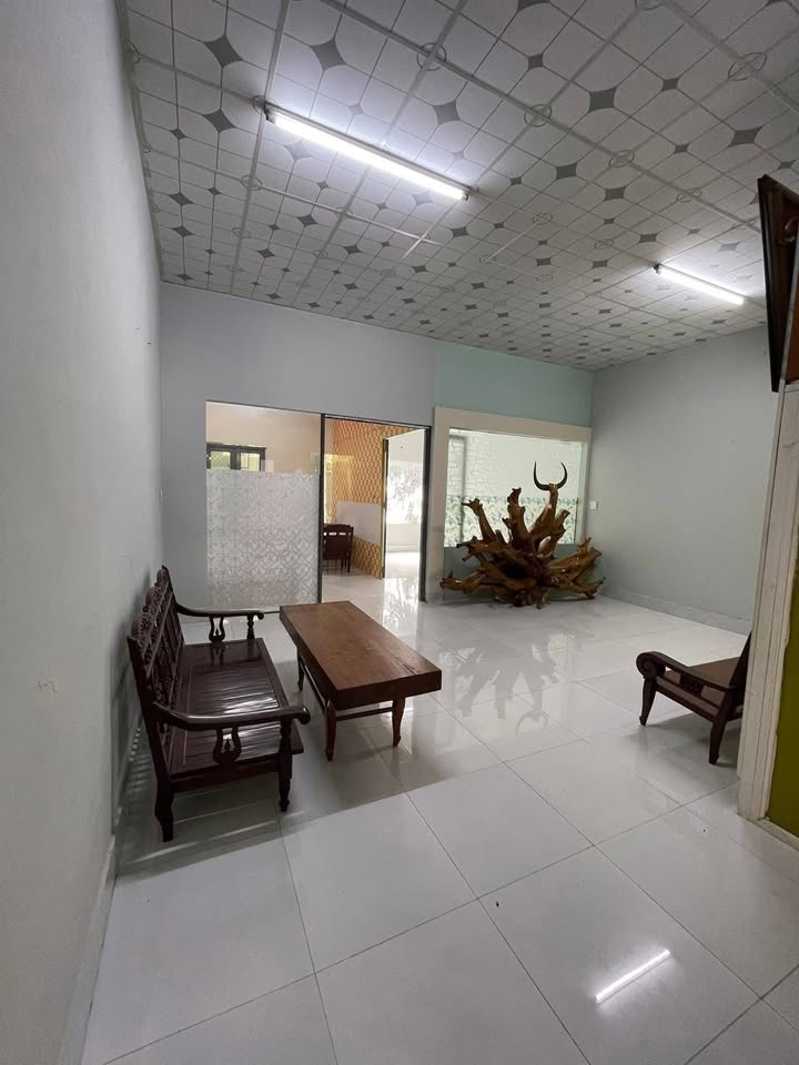 Nhà cho thuê Nguyễn Thái Bình, Vĩnh Quang 60m² giá 2.5 triệu - Sẵn sàng vào ở ngay!