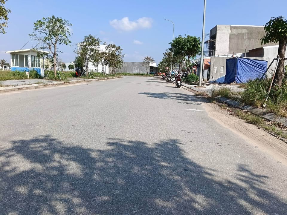 Đất nền Khu dân cư Sơn Tịnh 577, Quảng Ngãi 420m² giá 1.68 tỷ - Đầu tư sinh lời ngay!