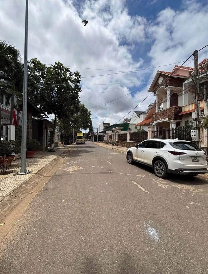 Đất nền mặt đường Âu Cơ, Liên Nghĩa, 230m² giá 7.5 tỷ - Đầu tư sinh lời ngay!