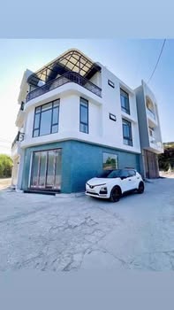 Bán nhà 3 tầng Cao Xanh Hạ Long 52,3m² giá 3,25 tỷ - Nhà mới, ô góc 2 mặt thoáng!