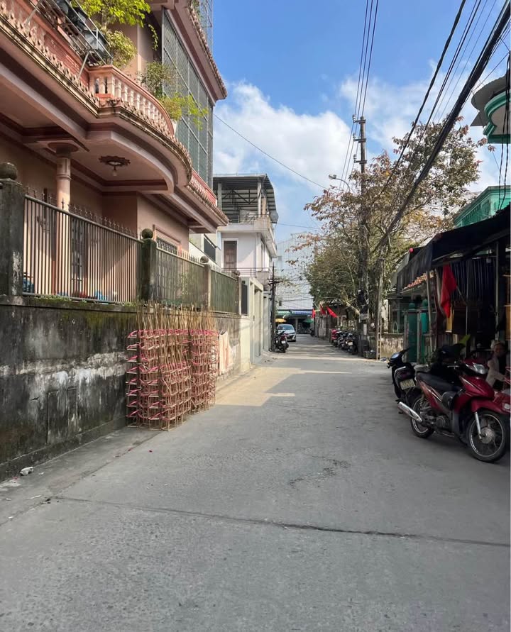 Đất 2 mặt tiền Kiệt Ngự Bình, Duy Tân 71m² giá 1.7 tỷ - Vị trí đẹp, an ninh tốt!