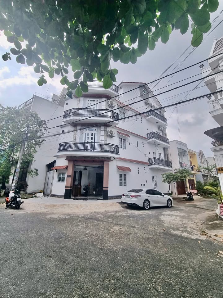 Bán nhà phố 1 trệt 3 lầu góc 2 mặt tiền đường Nam Cao 64m² giá 6.5 tỷ - Chính chủ thương lượng