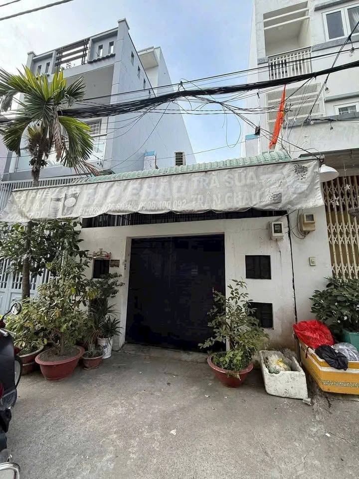 Nhà cấp 4 đường Nguyễn Quý Yêm, Bình Tân 64m² giá 5.6 tỷ - Sẵn sàng vào ở!