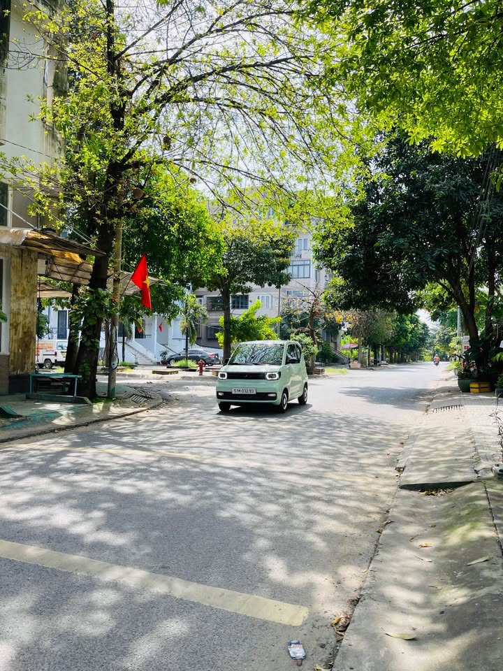 Nhà mặt tiền Phước Long A 83m² giá 9 tỷ - Trùm tiện ích gần Metro!