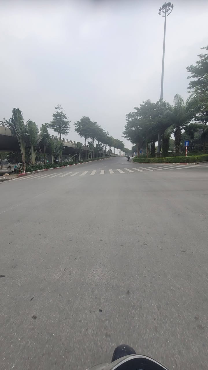 Căn hộ dịch vụ 7 phòng Nguyễn Khang, Cầu Giấy 46m² giá 9 tỷ - Đầu tư sinh lời ổn định!