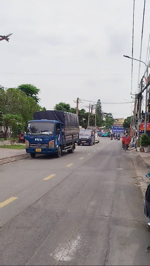 Nhà mặt tiền Lâm Chí Hiếu, Quận Tân Phú, 44m² giá 7.6 tỷ - Khu buôn bán sầm uất!