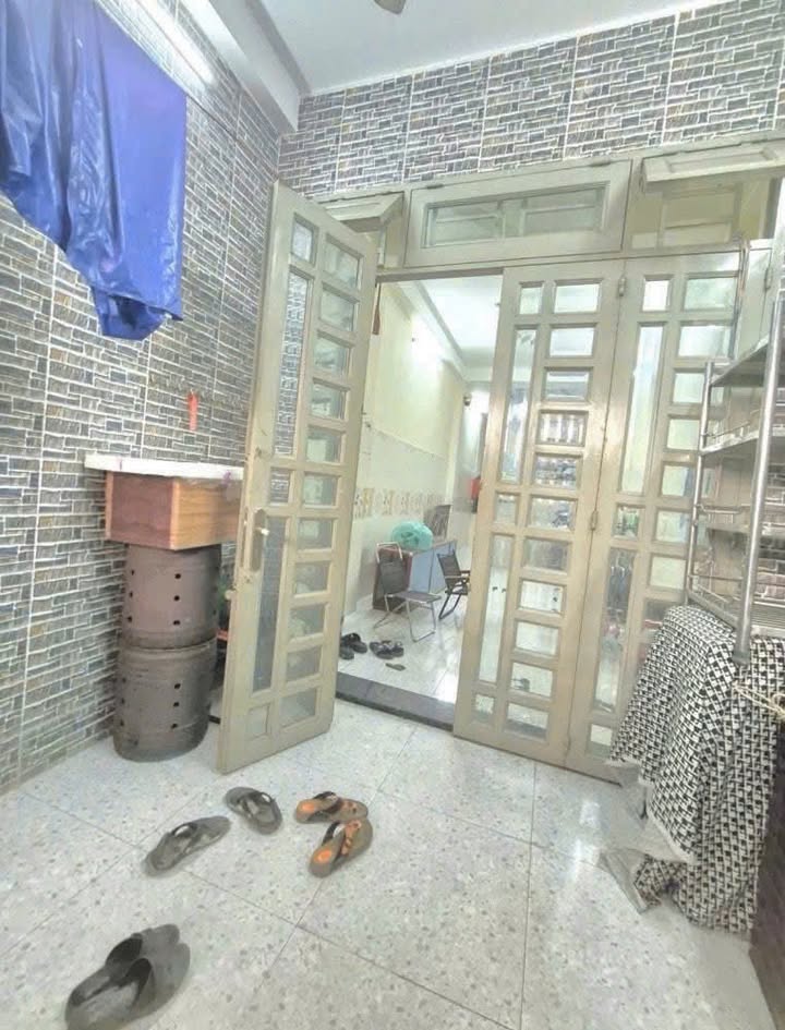 Nhà phố 4 tầng Bàu Cát 38m² giá 5 tỷ - Không quy hoạch, sổ vuông vức!