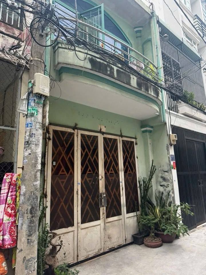 Nhà bán CMT8, Tân Sơn Nhất, Tân Bình 47.5m² - Sổ hồng riêng, giá tốt!