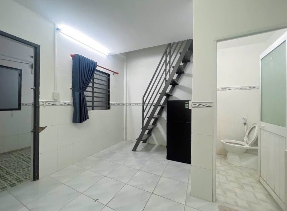 Nhà trọ cho thuê KDC Bình Nhựt, Võ Văn Kiệt 28m² giá 2.5 triệu - Nội thất đầy đủ, vào ở ngay!