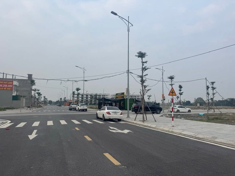 Đất nền Khu Đô Thị Hoàng Lý 90m² - Giá đầu tư hấp dẫn gần hồ điều hòa!