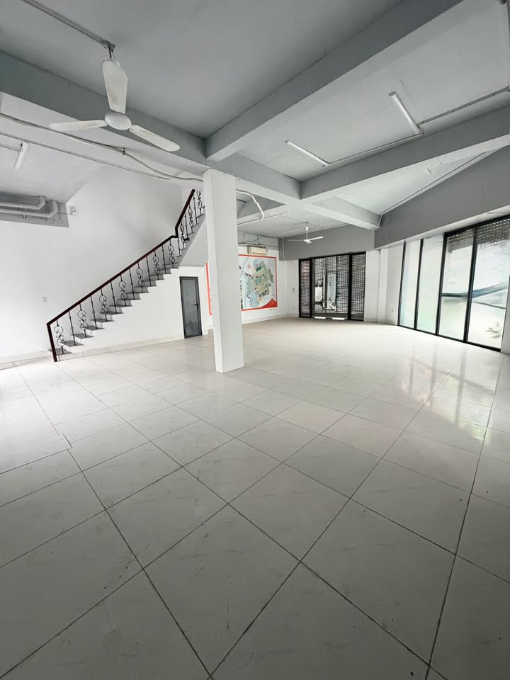 Biệt thự liền kề Vinhomes Ocean Park 2 550m² giá chỉ 10 triệu - Góc rộng 3 mặt tiền!