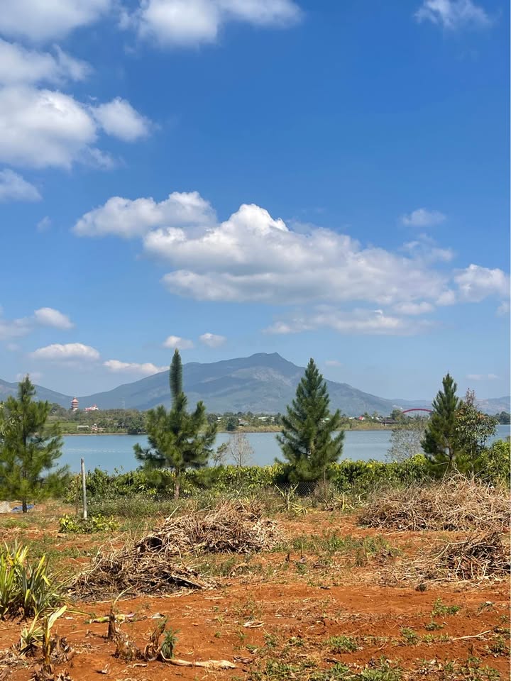 Lô đất thổ cư 1080m² tại Biển Hồ - Giá 2 tỷ, đầu tư sinh lời cao!