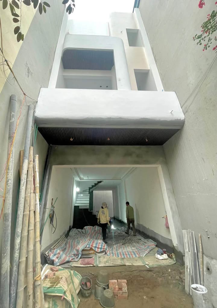 Nhà 3 tầng Mặt Đường Nhánh, Nam Định 64m² giá 5.1 tỷ - Thương lượng chính chủ!