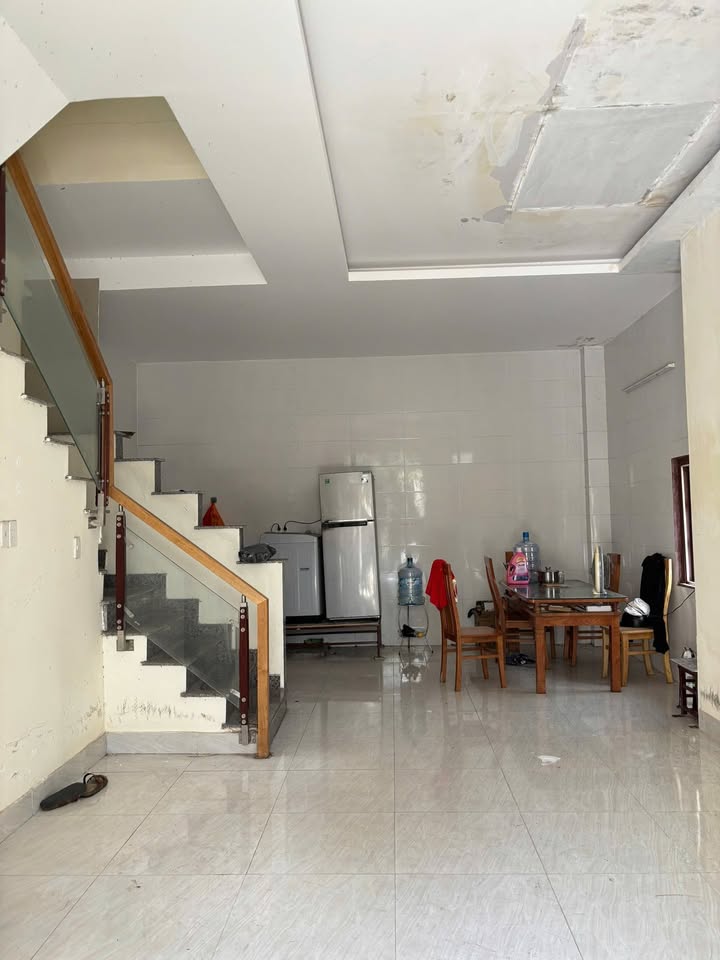 Nhà 3 tầng Đa Mặn Đông 90m² giá 8.1 tỷ - Mặt tiền lô góc hấp dẫn!