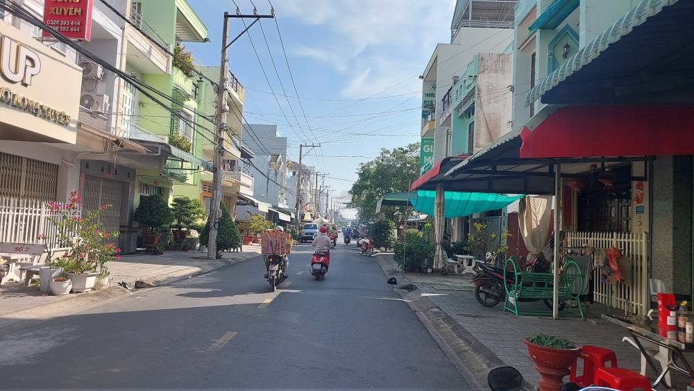 Nhà 1 Trệt 1 Lửng Trần Phú, Long Xuyên 56m² giá chỉ 2 tỷ - Đầu tư sinh lời!