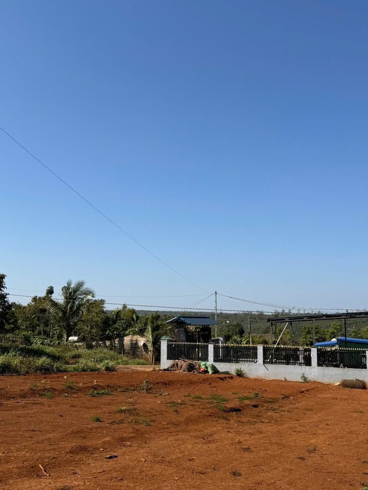 Đất thổ cư Đường Hải Âu, Buôn Hồ, Đắk Lắk 275m² - Sổ đỏ chính chủ, giá tốt!
