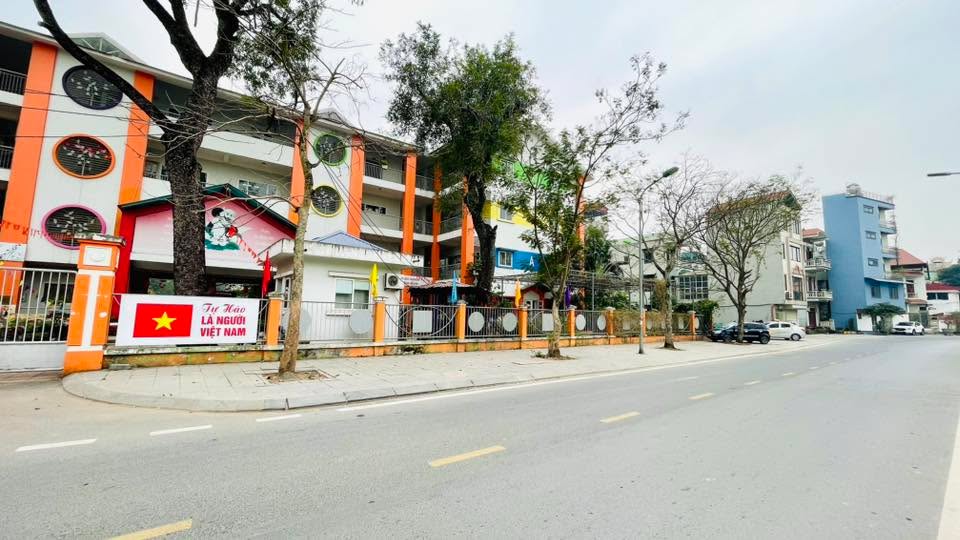 Đất nền Phúc Lợi, 60m² giá 11 tỷ - Đầu tư sinh lời, kinh doanh thuận lợi!