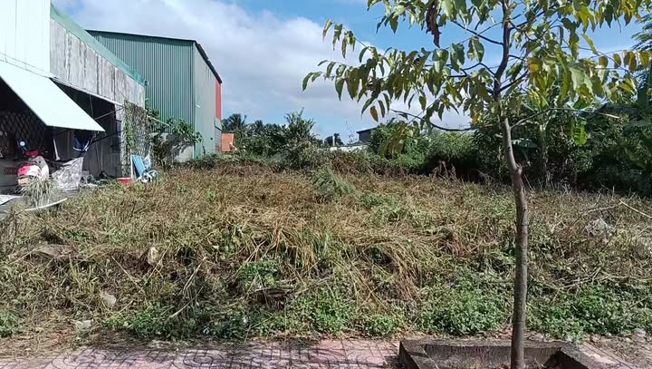 Đất thổ cư 105m² tại Quảng Trường Huyện, Gia Nghĩa - Sát thương mại, Giá tốt 4 tỷ