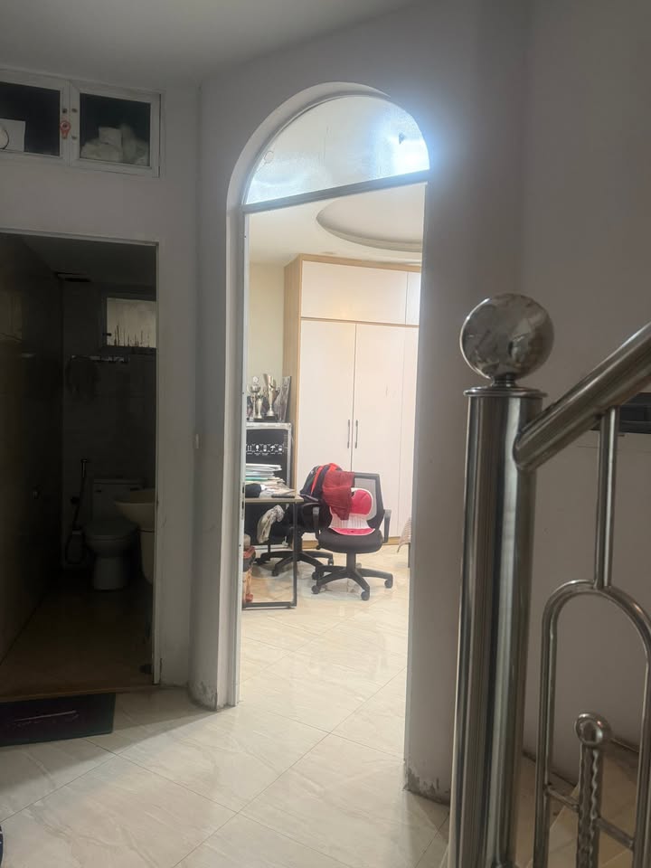 Nhà đẹp Thụy Khuê Tây Hồ 23m² giá 8 tỷ - Sổ đỏ chính chủ, giao dịch ngay!