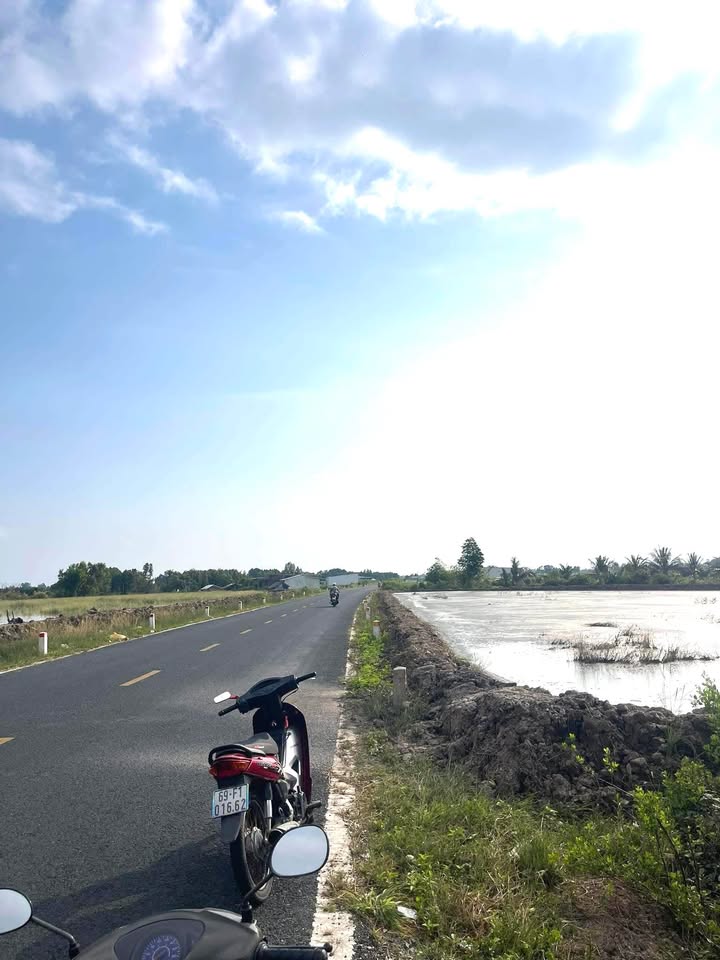 Đất nền đường 3.2 nối dài, TP Cà Mau 170m² giá 1.2 tỷ - Hướng Đông, thổ cư sẵn sàng!