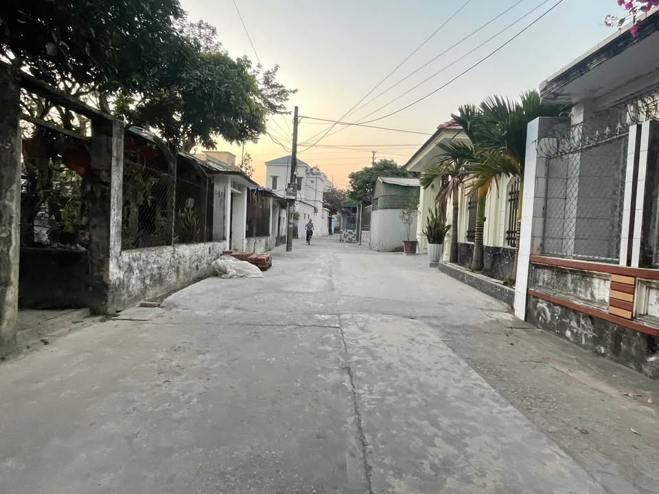 Nhà phố Tây Sơn, Kiến Xương, Thái Bình 126m² - Mặt tiền rộng, ô tô vào tận cửa!