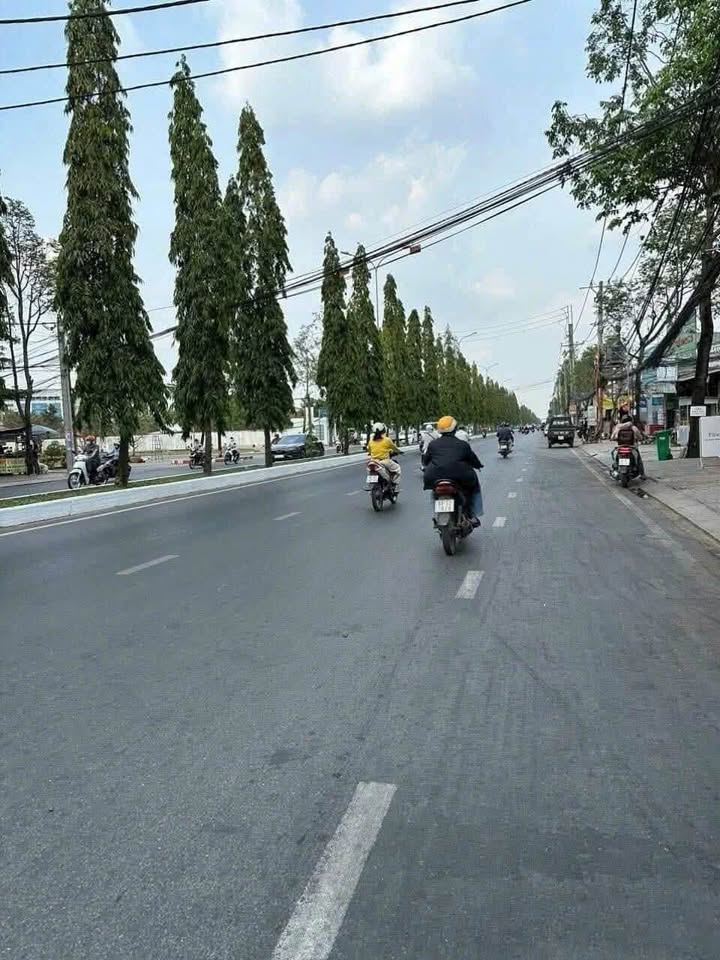 Nhà mặt tiền Nguyễn Văn Cừ, Quận Ninh Kiều, 83.75m² giá 9.2 tỷ - Cơ hội đầu tư hấp dẫn!