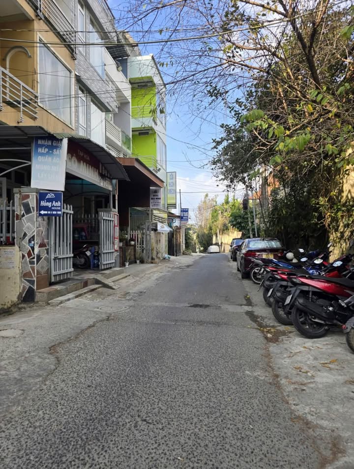 Nhà Kinh Doanh Trần Lê Đà Lạt 322m² giá 13.5 tỷ - Cơ hội đầu tư hiếm có!