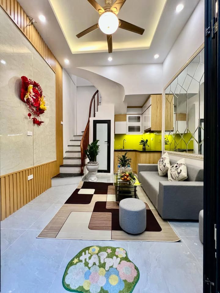 Nhà lô góc Thanh Nhàn, Hai Bà Trưng 100m² giá 6.85 tỷ - Kinh doanh đỉnh cao!