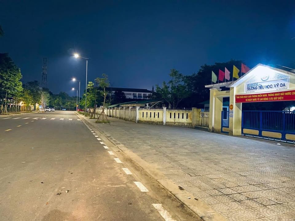 Đất Mặt tiền Nguyễn Khoa Vy, Phường Vỹ Dạ 135.9m² giá 3 tỷ - Thương lượng tốt!