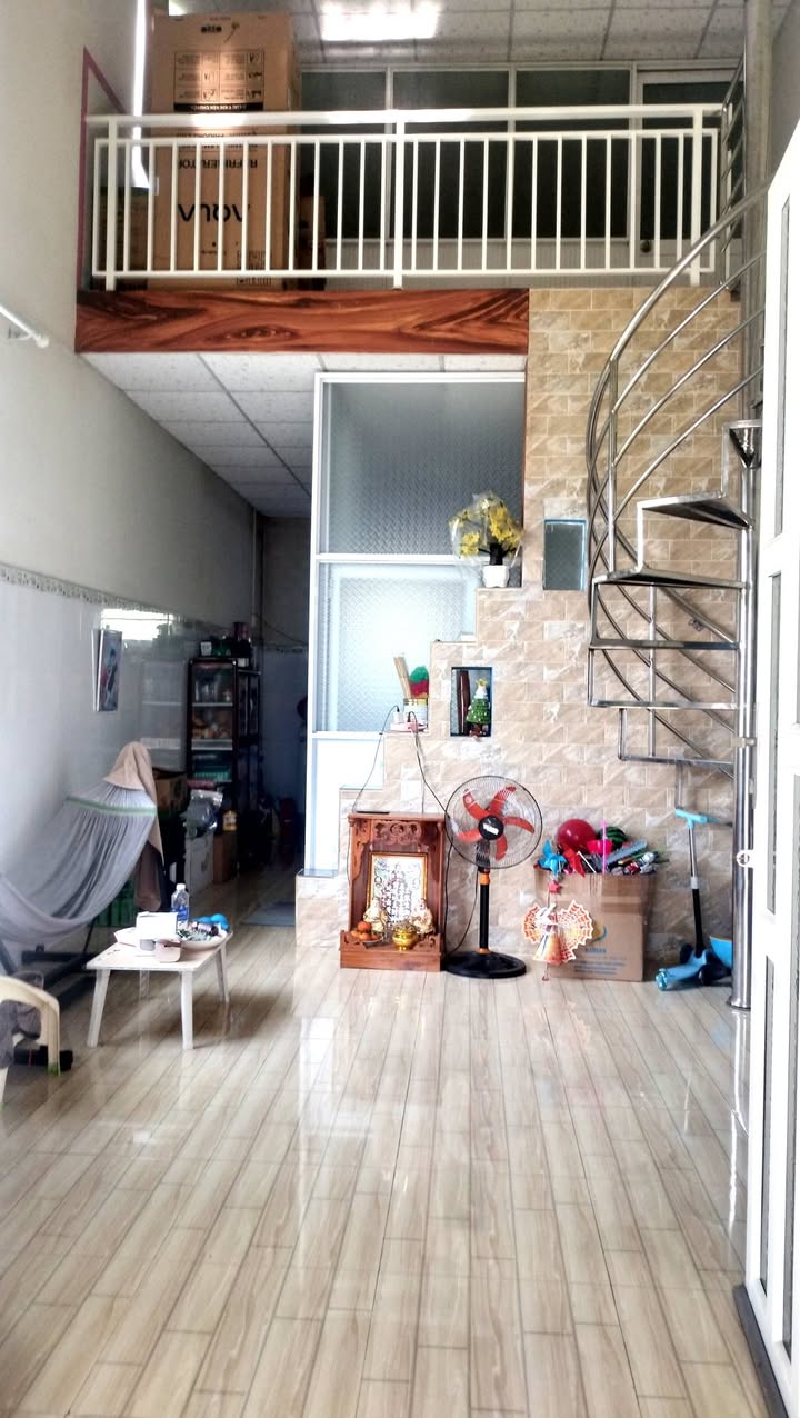 Nhà bán gấp tại Phường 10, Mỹ Tho 42m² giá chỉ 790 triệu - Nằm giữa 2 siêu thị