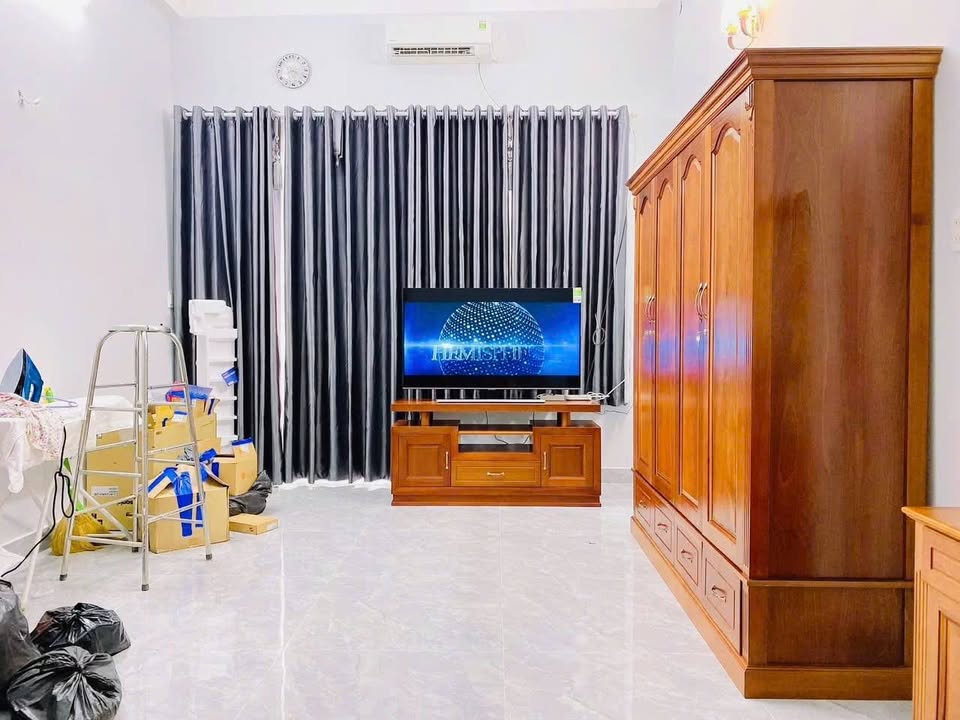 Nhà nguyên căn hẻm 172 An Dương Vương 88m² giá 10 triệu - Không thể bỏ lỡ!