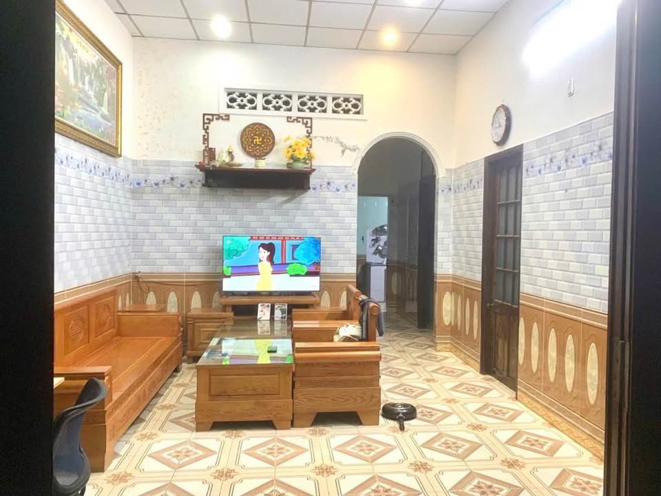 Nhà riêng tại Kiệt 839 Nguyễn Lương Bằng, 94m² giá 2.6 tỷ - Đối diện chợ Nam Ô mới!