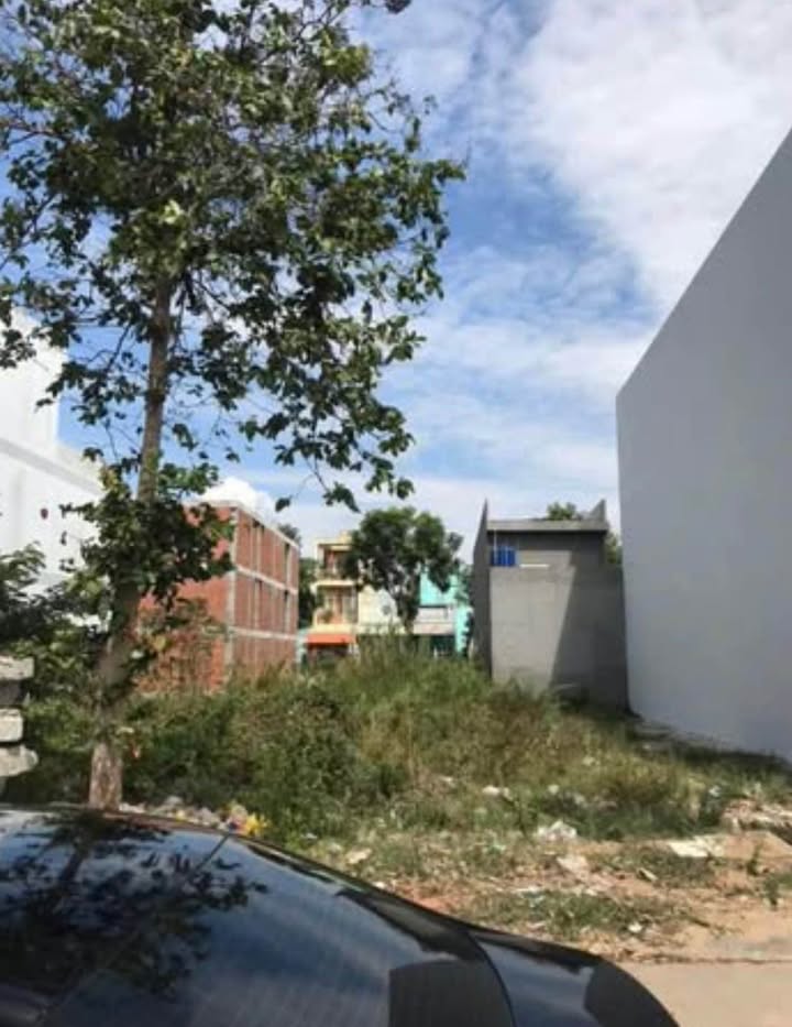 Đất nền KDC Hoàng Long, Bến Lức 125m² giá 2.45 tỷ - Cơ hội đầu tư hấp dẫn!