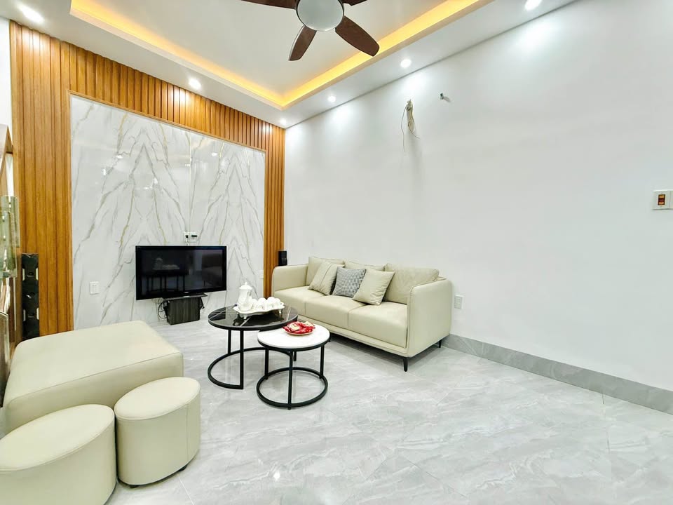 Bán nhà độc lập Lê Lợi, Hải Phòng 120m² giá 2.99 tỷ - Sẵn sàng vào ở ngay!