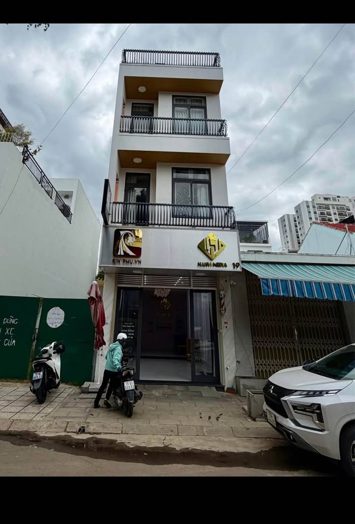 Nhà mặt tiền Phùng Thế Tài, Nha Trang 120m² giá 22 triệu - Thích hợp mô hình kinh doanh sạch!