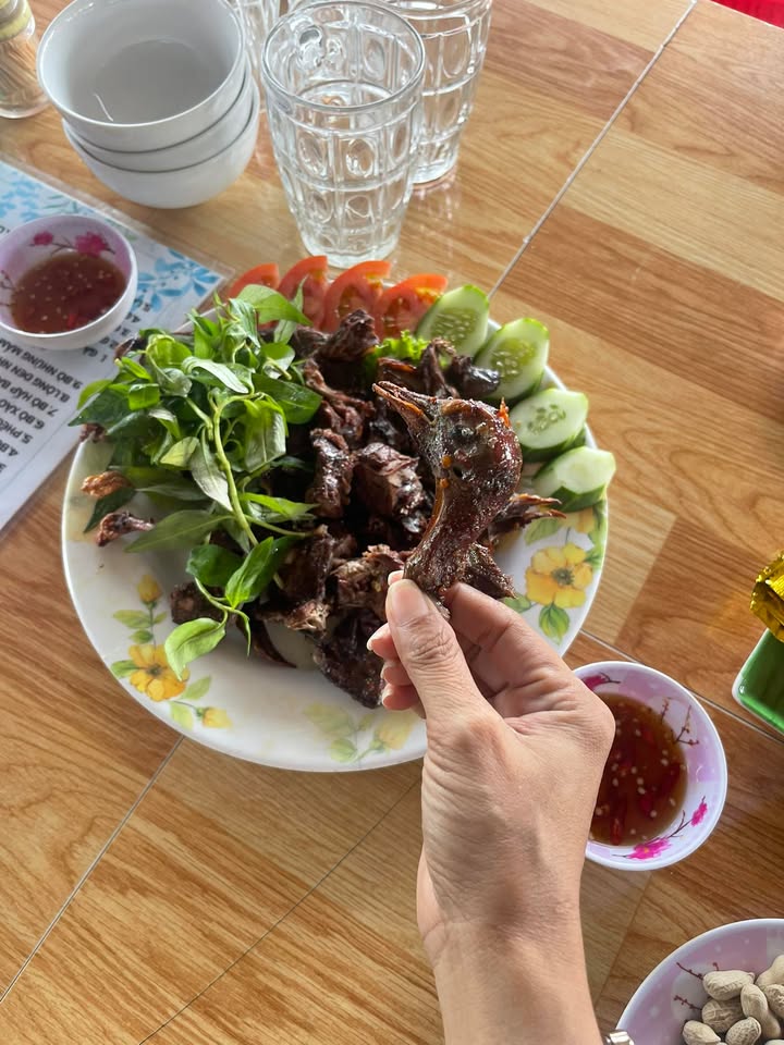 Đất nền Xã Nhuận Đức, Củ Chi 2000m² - Mặt tiền đường nhựa, giá tốt!