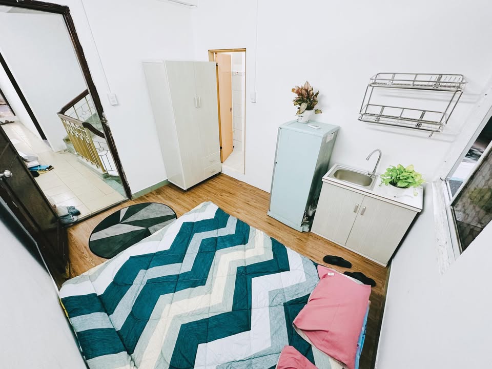 Phòng cho thuê Quận 11 20m² giá chỉ 4,2 triệu - Dọn vào ở ngay!