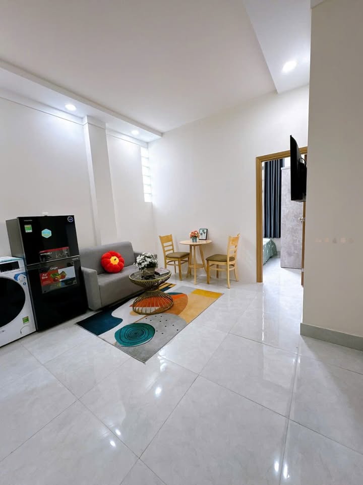 Căn hộ cho thuê 86 Trần Hữu Trang 40m² - Full nội thất cao cấp, giờ giấc tự do!