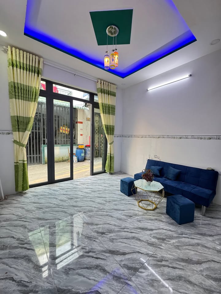 Nhà phố khu dân cư Xuyên Á, Hóc Môn 36m² giá 740 triệu - Nhà mới xây, nội thất tặng kèm!