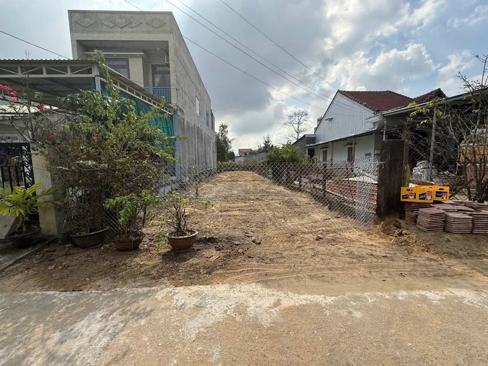 Đất nền chính chủ Trần Thủ Độ, Điện Nam Đông 216m² giá 2.2 tỷ - Sổ hồng trao tay!