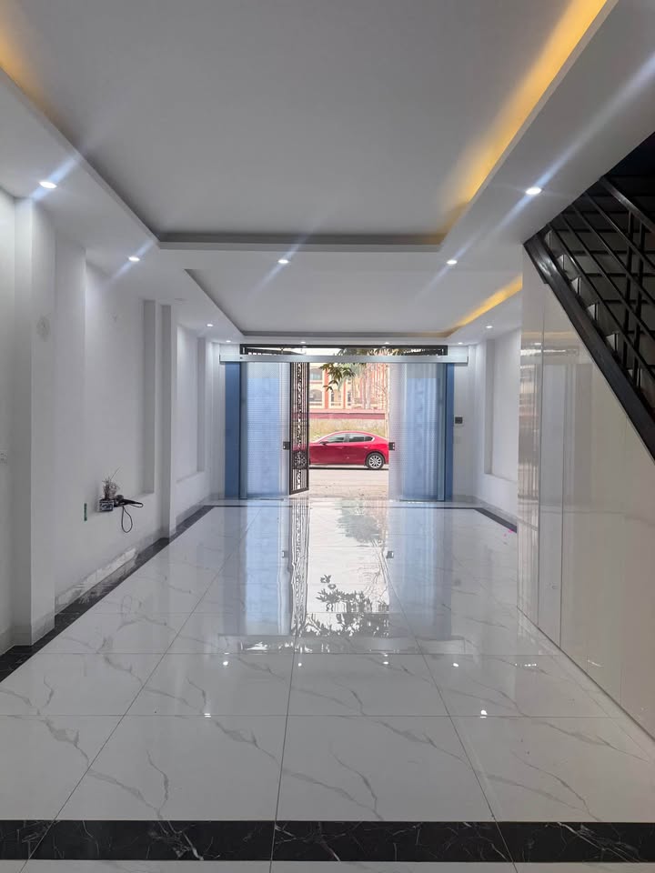 Nhà cho thuê 2 tầng Khu Đô Thị Nam Hồng 80m² giá 7 triệu - Kinh doanh hoặc ở ngay!