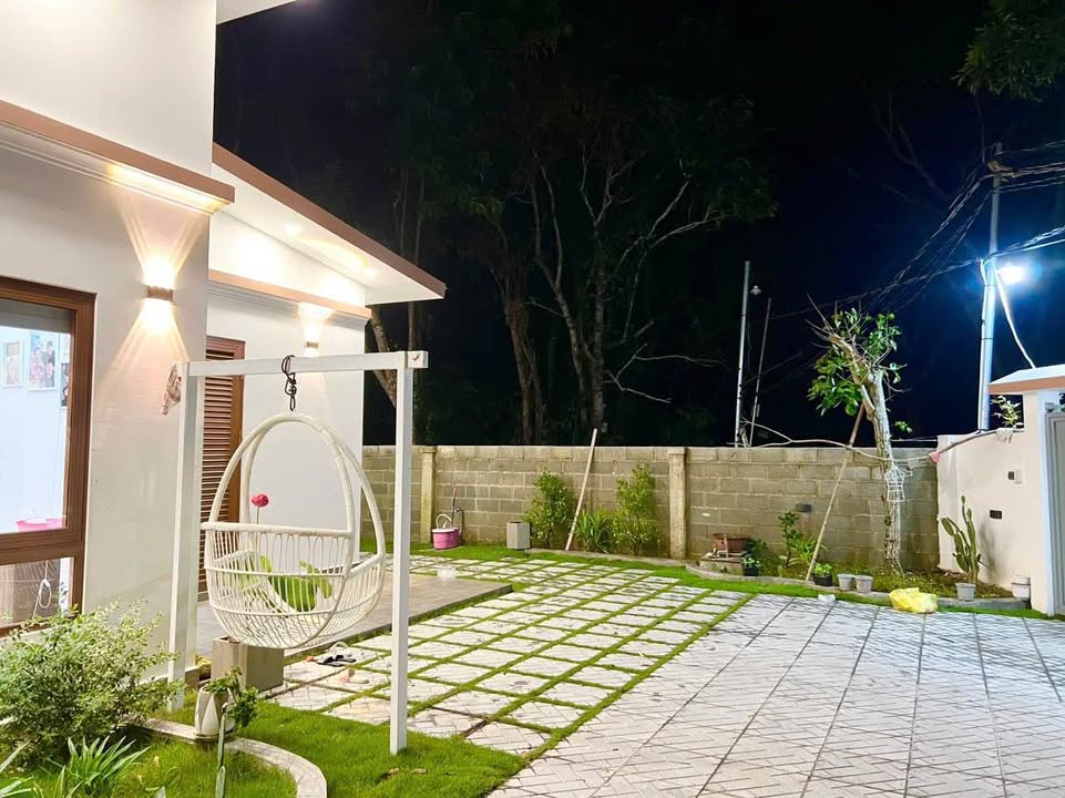 Bán nhà mặt tiền Suối Tiên, Khu Phố Suối Đá, 240m² - Đầu tư sinh lời tốt!