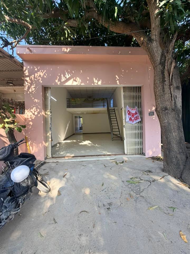 Nhà nguyên căn mặt tiền đường 151 Vĩnh Thái, 220m² giá 8 triệu - Kinh doanh hoặc ở ngay!