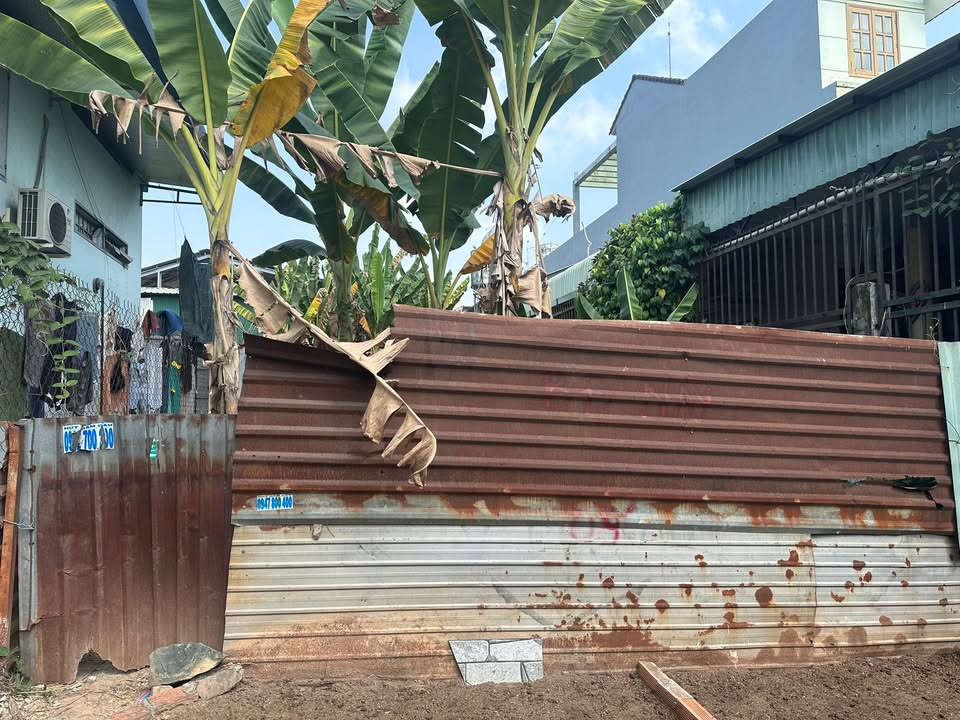 Đất nền Biên Hòa 150m² giá 2.4 tỷ - Đường nhựa thoáng rộng, gần chợ!