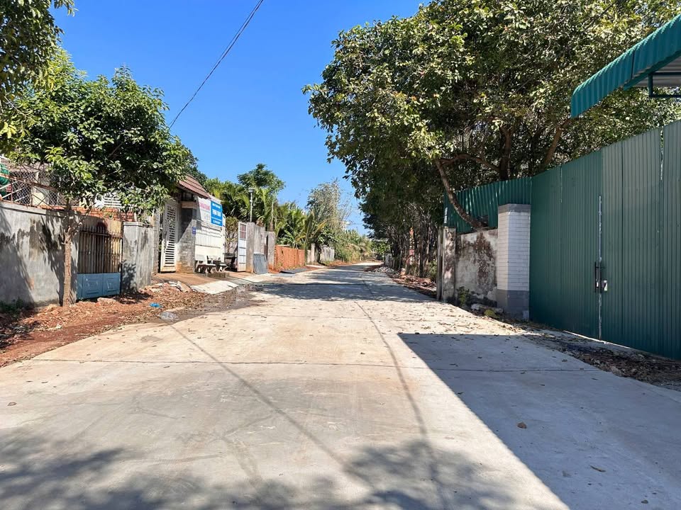 Lô đất hẻm 199 Y Wang, Buôn Ma Thuột 100m² giá 2.35 tỷ - Tiềm năng đầu tư lớn!