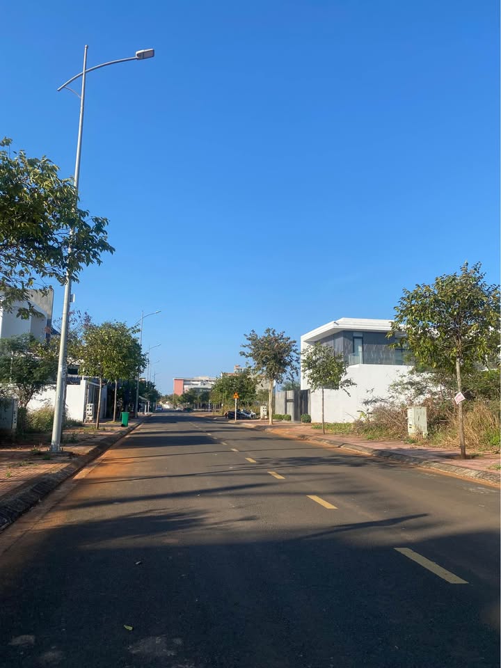 Đất nền khu 5.4ha Trần Nguyên Hãn 138m² giá 8.2 tỷ - Đất đẹp không lỗi