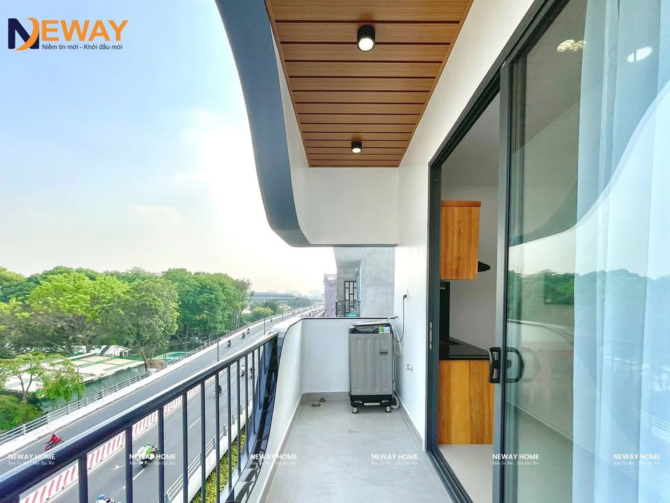 Nhà mặt tiền Cầu Vượt Nhà Ga T3, Quận Tân Bình - Cho thuê với nội thất mới 100%