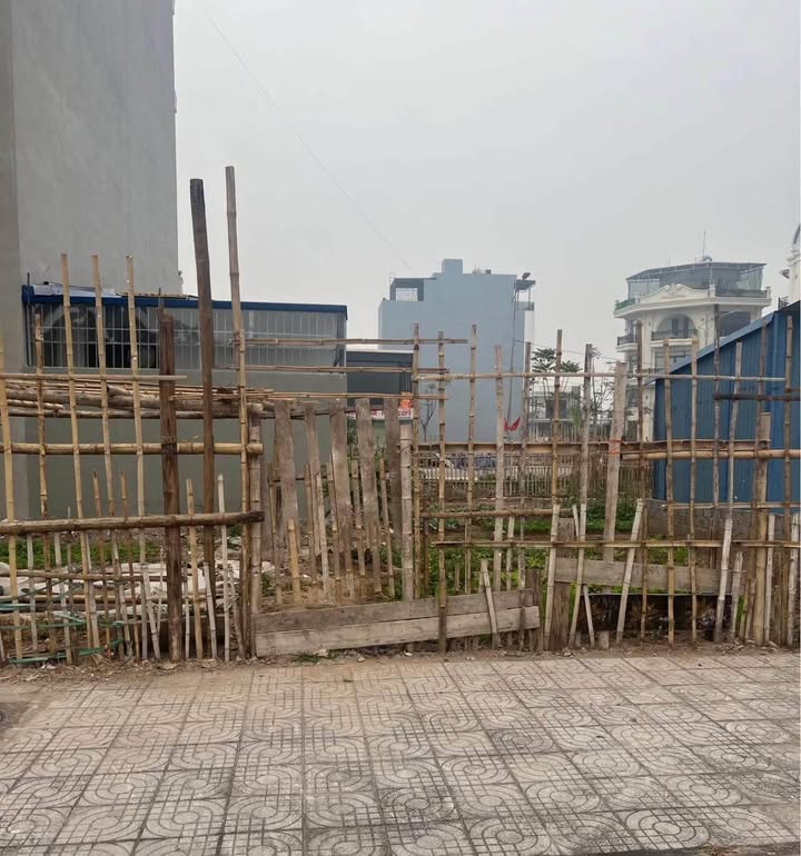 Đất nền mặt đường Nhánh Lưu Hữu Phước, 60m², giá 3.x tỷ - Đầu tư sinh lời ngay!